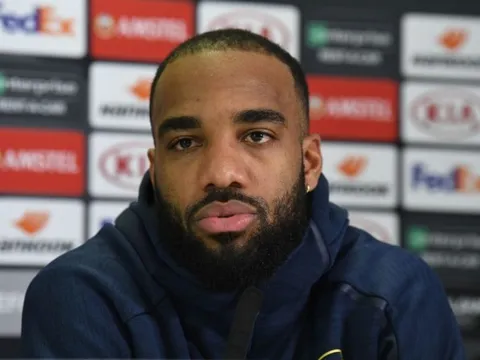 Lacazette: "Cậu ấy là tài năng trẻ số 1 Premier League"