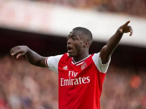 Lacazette chấn thương, Emery vui vì một quyết định cũ