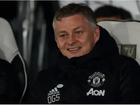 Làm "dày" tuyến giữa, Man Utd nhanh tay đón "máy quét 46 triệu" về OTF