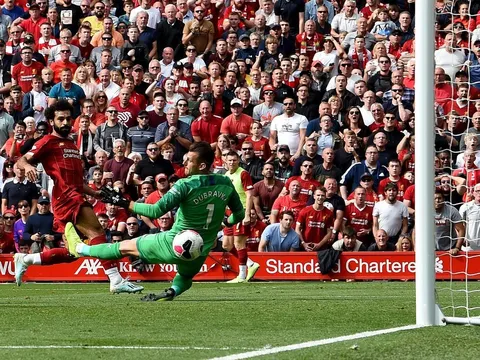 "Làm gỏi" Newcastle, Liverpool kéo dài kỷ lục đáng sợ tại Anfield