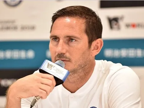 "Vì điều đó, có lẽ thảm họa đang chờ Chelsea ở phía trước"