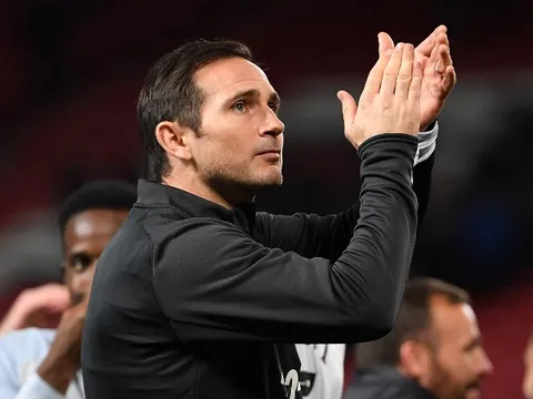 Đây, so sánh với Pep chứng minh Lampard có thể thành công tại Chelsea