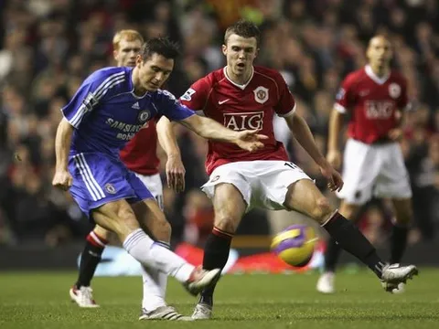 Lampard và Duff đánh sập Old Trafford