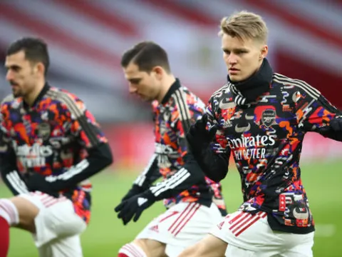 Lần đầu đá chính, Odegaard nói thẳng về các đồng đội ở Arsenal