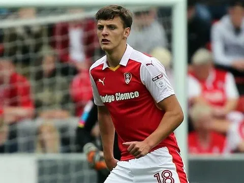 Được cả nước Anh thèm khát, sao trẻ Boro vẫn một lòng trung thành với đội nhà