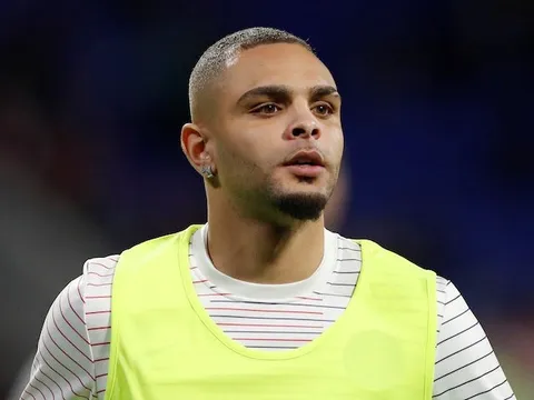 Vì một cái tên, Barca làm ngơ với "món hời thành Paris"