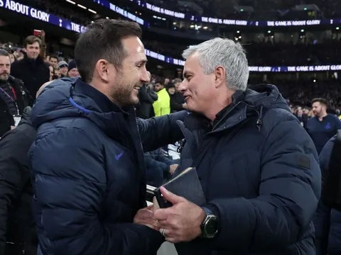 Liên tiếp “nếm trái đắng”: Jose Mourinho đã thật sự “hết phép”?
