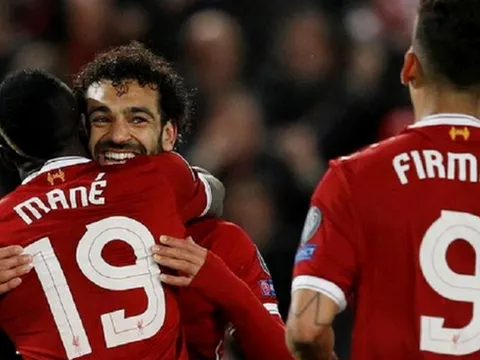 Liverpool hành động 'mờ ám', đinh ba hàng công sắp tan rã?