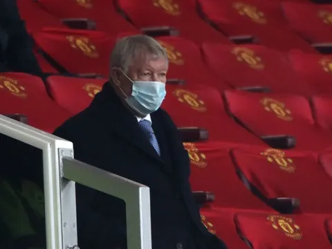 Liverpool khiến Sir Alex lo lắng, nhưng M.U đang có câu trả lời mạnh mẽ