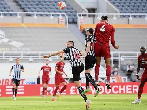 Liverpool ngược dòng ngoạn mục, đánh bại Newcastle