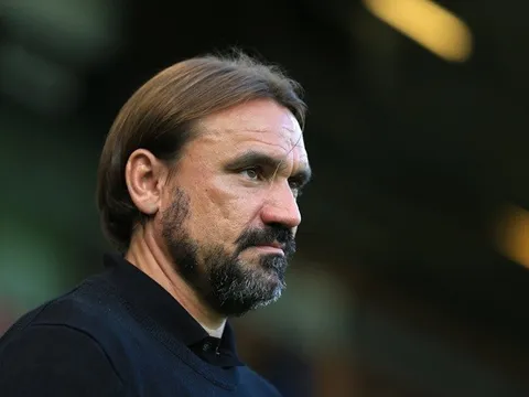 Liverpool nhận cảnh báo: 'Chúng tôi không dựng xe buýt và cầu nguyện'