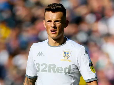 "Liverpool sẽ nhắm đến cậu ấy để đá cặp với Van Dijk"