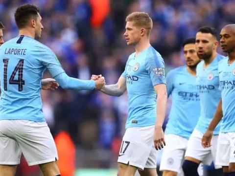 Liverpool tạo địa chấn, thâu tóm "bom tấn kép" 225 triệu từ Man City