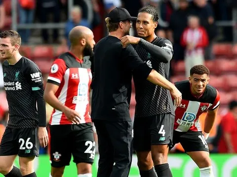 Liverpool và tháng 10 Tourmalet