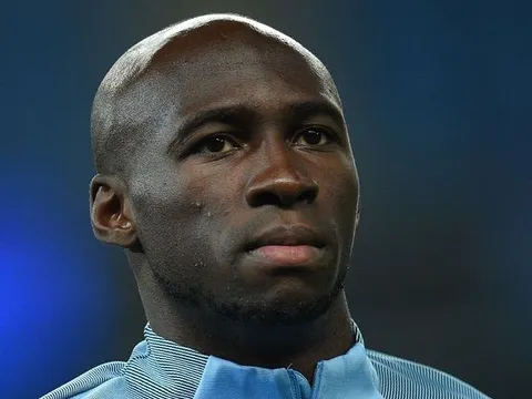 Lộ diện cái tên tiếp theo của Valencia dương tính với COVID-19: Người cũ Man City