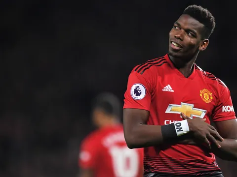 Lộ diện cầu thủ có thể giúp Man United giữ lại Pogba