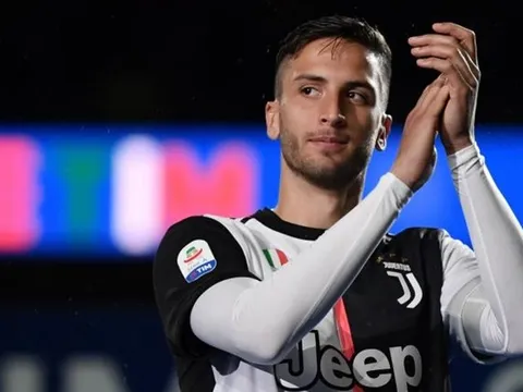 Lộ điều khoản đặc biệt khiến Barca khó có thể mua sao Juventus