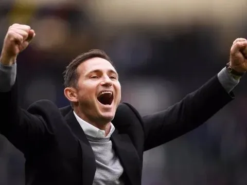 Lộ giá trị hợp đồng giữa Lampard và Chelsea