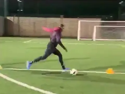 Lộ hình ảnh mới nhất, Ighalo gây sốt trước ngày ra mắt M.U