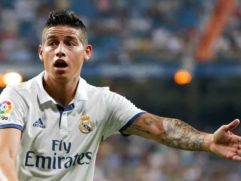 Lộ lí do khiến “người thừa” của Real Madrid chưa thể về Napoli