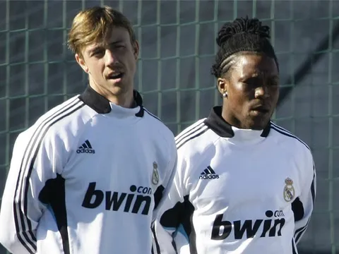 Loại Ronaldo, Robben, cựu sao Real chỉ tên người đồng đội xuất sắc nhất