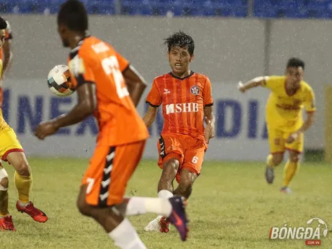 HLV Nam Định: "Nếu là thuyền trưởng ĐT Việt Nam, tôi sẽ gọi cầu thủ này lên tuyển"