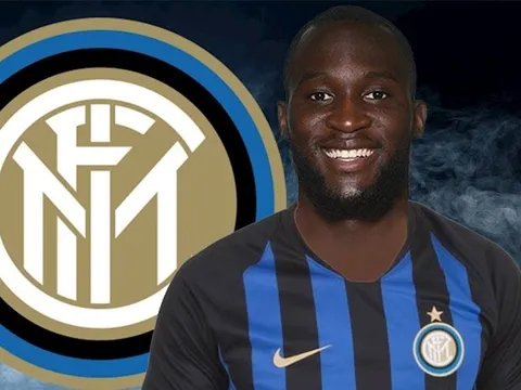 "Chúng tôi trả giá cao, nhưng Man Utd lại hét giá cậu ấy"