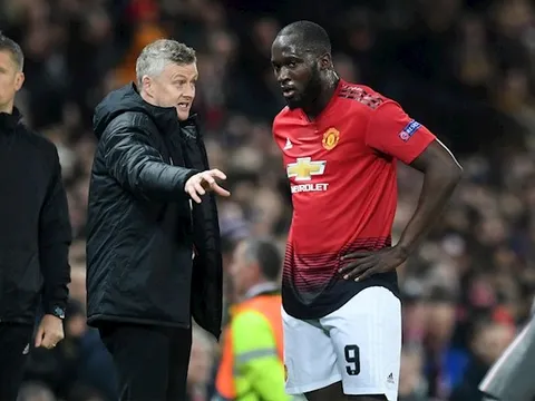 Tức điên vì lộ "bí mật", Solskjaer ra lệnh cho Lukaku xóa bài đăng