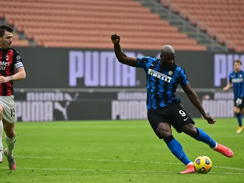 Lukaku quá đẳng cấp, Inter thắng đậm trận derby Milan