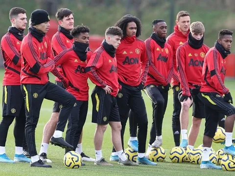 Shaw hé lộ kế hoạch, Man Utd sẵn sàng 'bóp nghẹt' Tottenham?