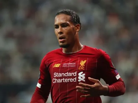 Lương mới của Van Dijk đứng đâu tại Premier League?