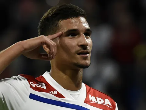 Lyon chốt giá bán "ảo thuật gia" được Liverpool hết mực quan tâm