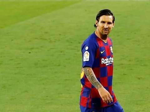 Messi không cứu nổi Barca