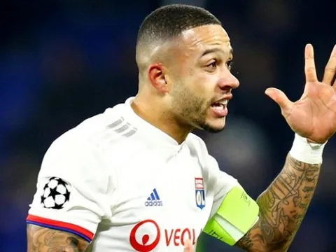 Phong độ đẳng cấp, Depay vượt mặt Benzema
