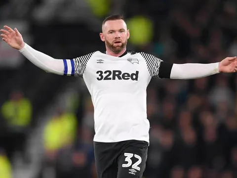 'Rooney là một mối đe dọa đối với Man United'