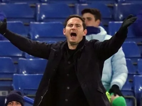 "Ma tốc độ" mở động thái đến Ngoại hạng Anh, BLĐ Chelsea rục rịch?