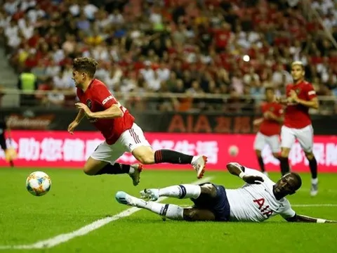 Mặc bị triệt hạ, 'con cưng' Man Utd mạnh miệng với tuyên bố gây sốc