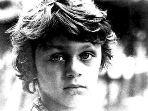 Maldini, Daley Blind và những cầu thủ đẹp trai từ bé