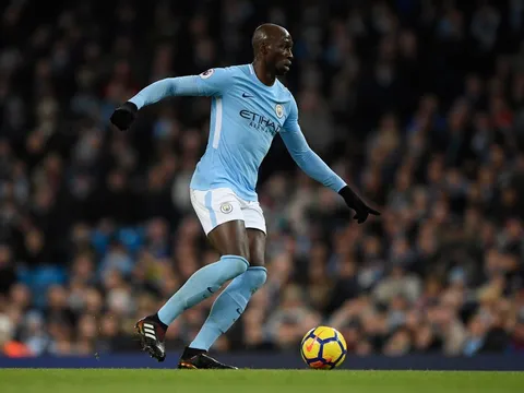 Man City cay đắng mất trắng "thảm họa" - ngồi không nhận 1 triệu bảng/trận