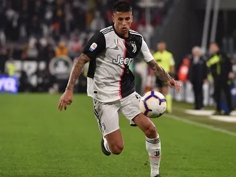 "Cậu ấy hợp với Man City và sẽ có vai trò như Alves tại Barca trước đây"