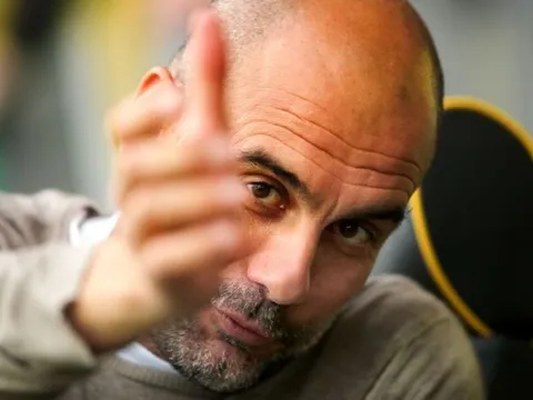 Man City thua sốc, Pep Guardiola tuyên bố không tưởng trước Liverpool