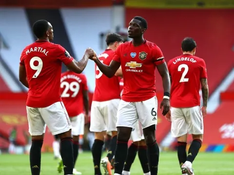 Man United 3-0 Sheffield: Đâu là điểm tối?