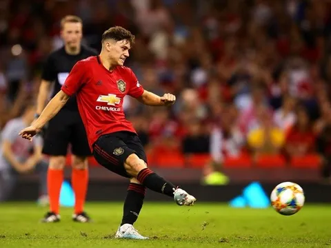 Man Utd bất bại Tour du đấu, tân binh gửi thông điệp xúc động