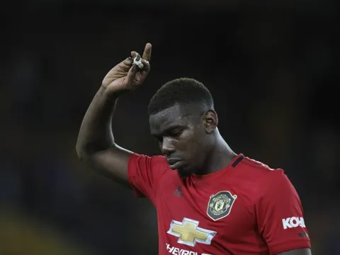 Man Utd bắt tay Twitter làm rõ vụ miệt thị Pogba