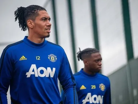 Man Utd chốt giá "giáo sư Harvard", Roma chỉ còn biết lắc đầu