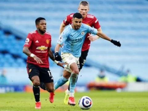 Man Utd đã 'tiến hóa' thành công trước Man City