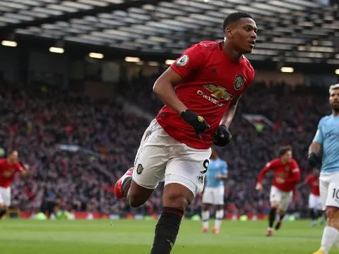 Man Utd - Hại người, coi chừng hại mình