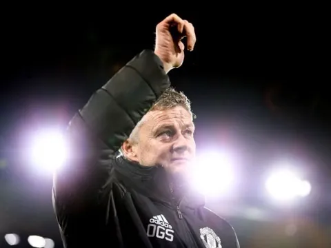 Man Utd rất nhanh, 160 triệu ký 2 bom tấn rung chuyển nước Anh
