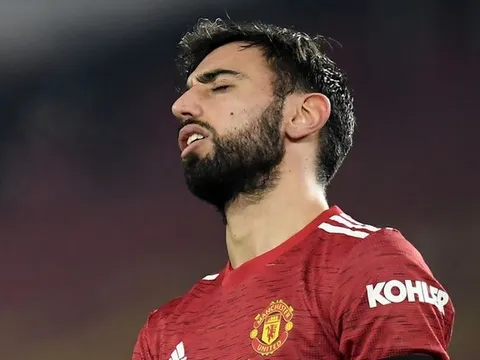 Man Utd thua đau, Roy Keane chỉ ra sự thật đau lòng về Bruno Fernandes