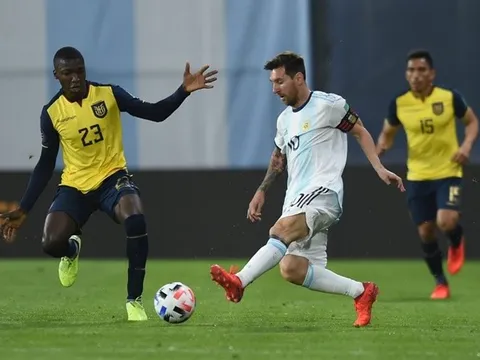 Man Utd từ bỏ Moises Caicedo, 1 ngôi sao bỗng tìm thấy 'đường sống'